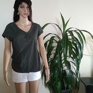 🌺 Ricki's  T -Shirt